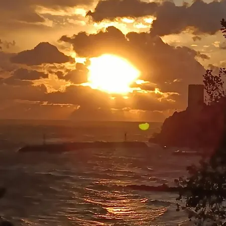 Lia Sea View *