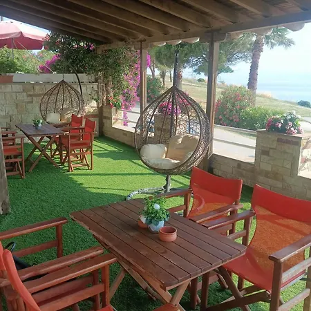 Lia Sea View * Néa Fókaia